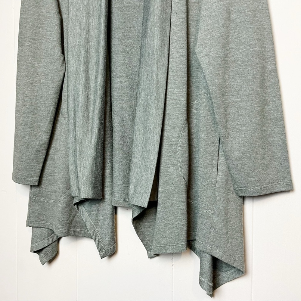 LOGO Lori Goldstein stretch knit cardigan medium open front gray green‎ neutral - Picture 4 of 10